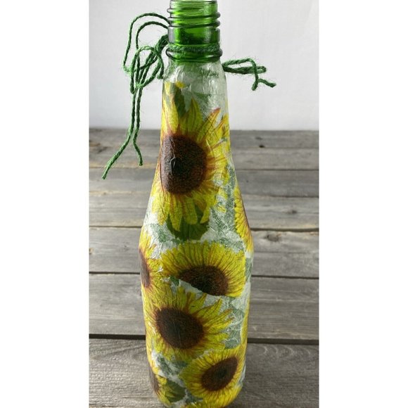 Handmade Lighted Sunflowers Green Wine Bottle Fairy Nightlight Decor Distressed - Picture 4 of 6